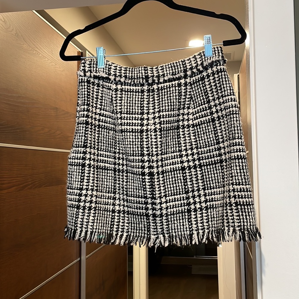 Zara Black and White Tweed Blazer and Skirt Matching Set - Picture 4 of 6